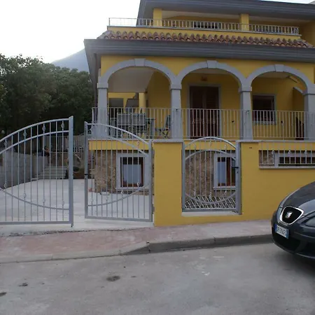 Дом отдыха Casa Mariolu 2 Piano Mansarda *